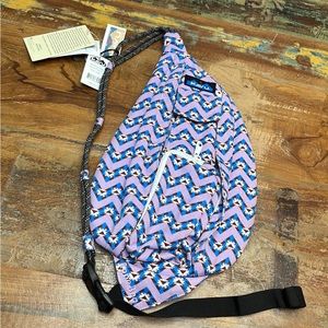 NWT Kavu Mini Rope Bag
